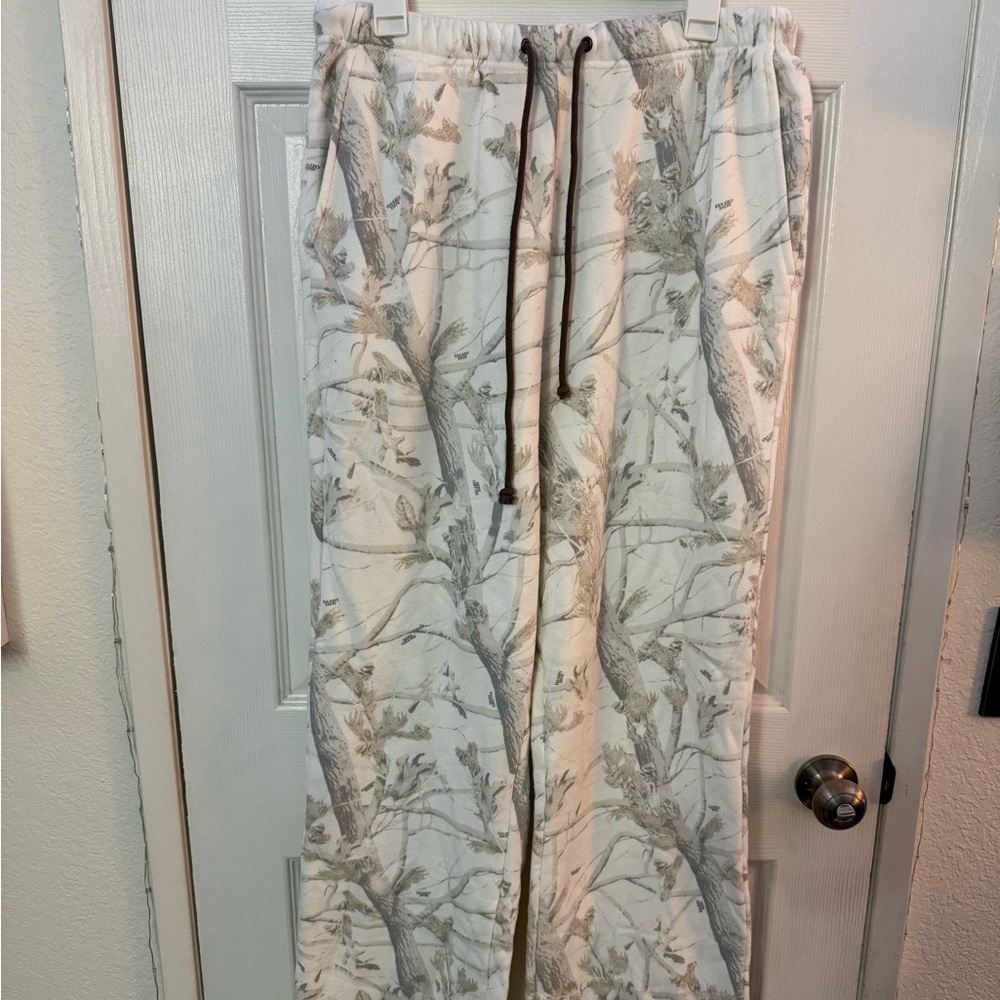 DAIRY BOY Camo Sweatpants